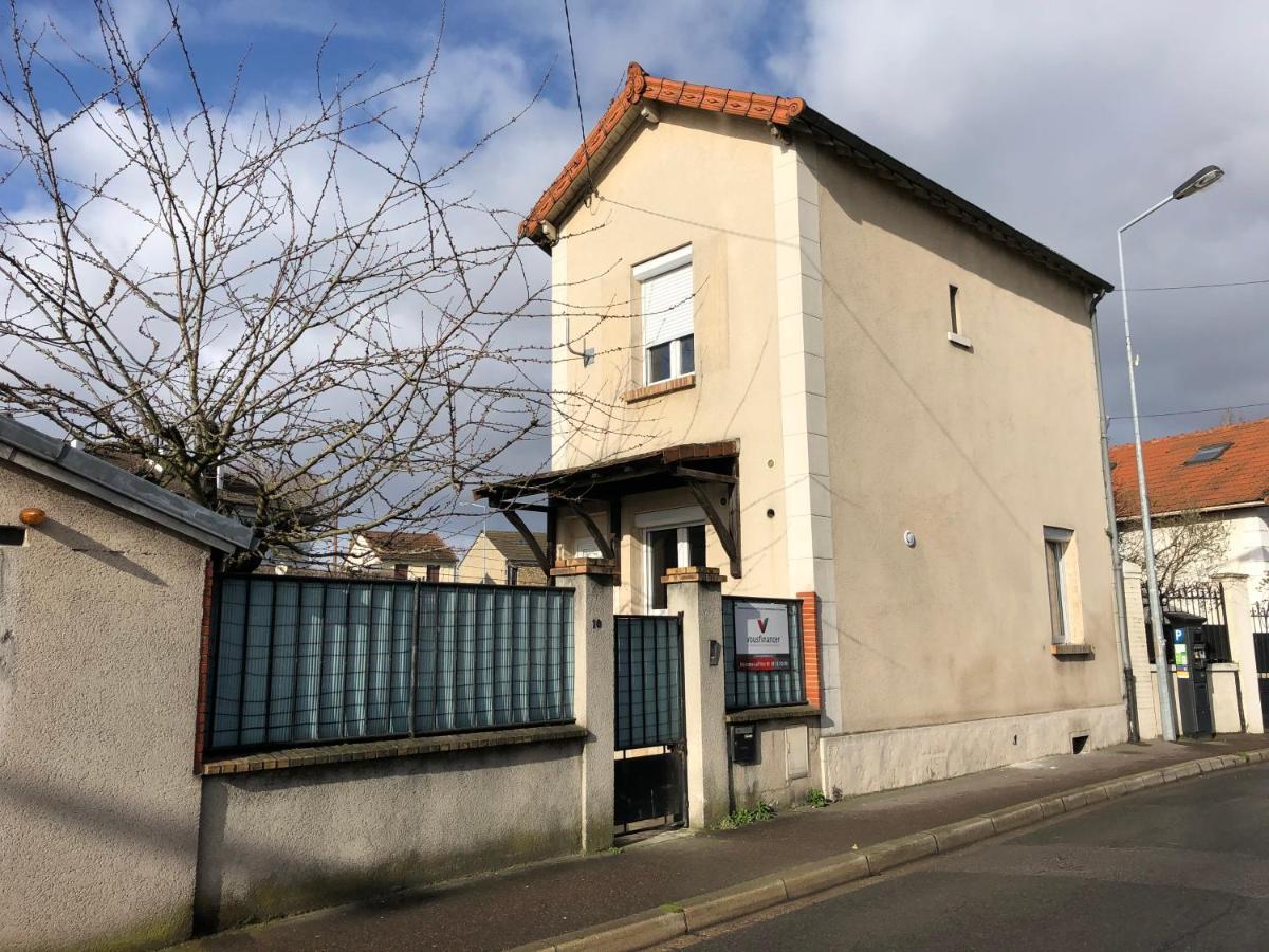 Alloappartmeuble_L'Emeraude Houilles Εξωτερικό φωτογραφία