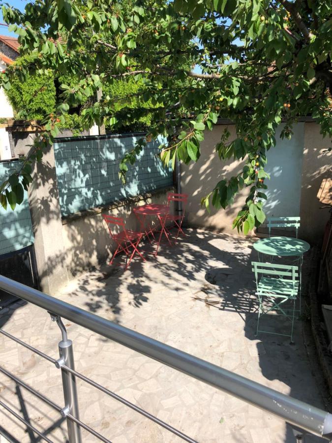 Alloappartmeuble_L'Emeraude Houilles Εξωτερικό φωτογραφία